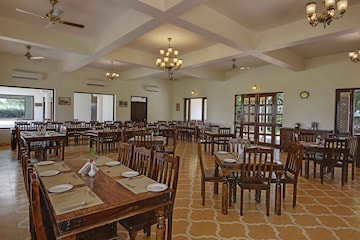 CLARKSINN SUITES RANTHAMBORE|SAWAI MADHOPUR Hotel, Room, Amenities ...