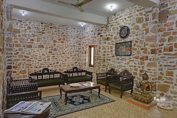 CLARKSINN SUITES RANTHAMBORE|SAWAI MADHOPUR Hotel, Room, Amenities ...