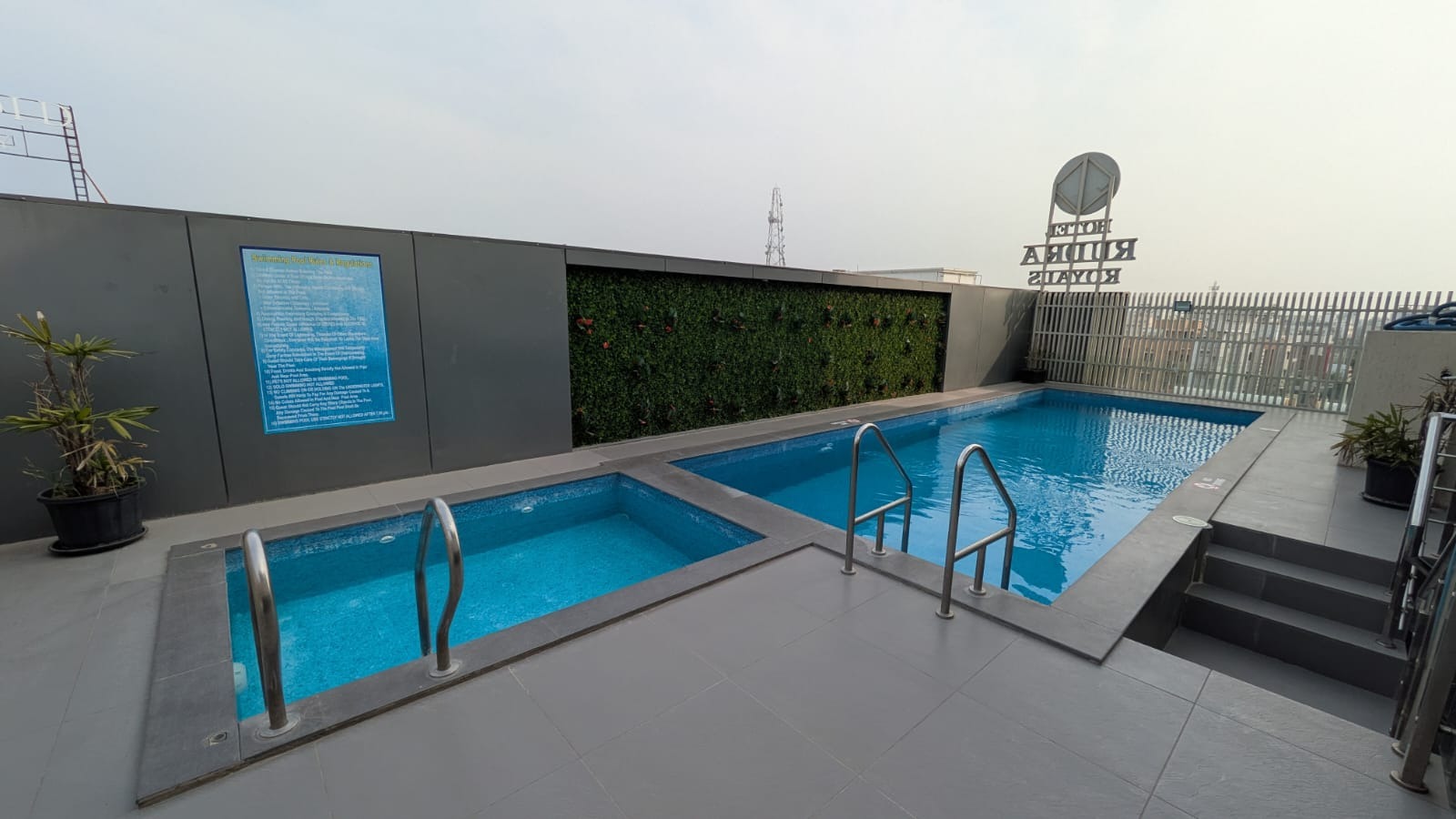 SHIRDI- HOTEL RUDRA ROYAL